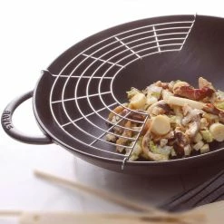 Staub 4.5 Qt. Perfect Frying Pan | Matte Black 7 Staub 4.5 Qt. Perfect Frying Pan | Matte Black -Cuisinart Sales Shop 1312923