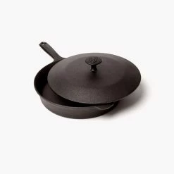 Field Company (Made In USA) No. 8 Cast Iron Skillet Lid -Cuisinart Sales Shop 2021 fieldcompany nov1silos bjm 438