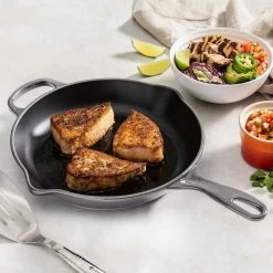 Le Creuset 9" Classic Skillet | Oyster 19 Le Creuset 9" Classic Skillet | Oyster -Cuisinart Sales Shop 38235