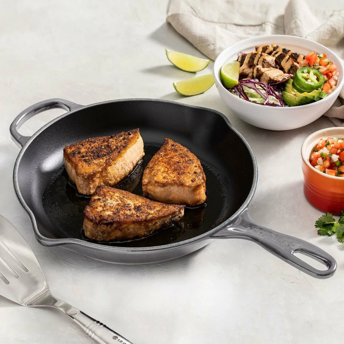 Le Creuset 9" Classic Skillet | Oyster 11 Le Creuset 9" Classic Skillet | Oyster - Image 9