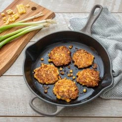 Le Creuset 9" Classic Skillet | Oyster 17 Le Creuset 9" Classic Skillet | Oyster -Cuisinart Sales Shop 38237