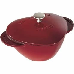 Staub 1.75 Qt. Heart Cocotte/Dutch Oven | Cherry Red