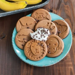 Nordic Ware Zoo Friends Pancake Pan