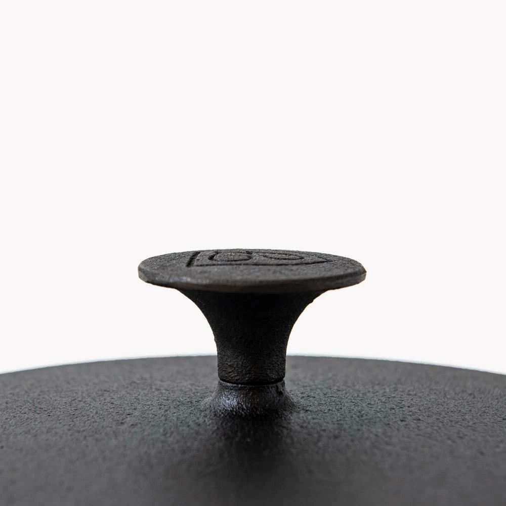 Field Company (Made In USA) No. 10 Cast Iron Skillet Lid 4 Field Company (Made In USA) No. 10 Cast Iron Skillet Lid - Image 2