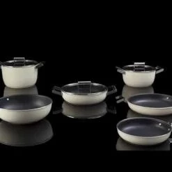 SMEG 4 Qt. Nonstick Deep Pan With Lid | Black -Cuisinart Sales Shop hqdefault 21 20