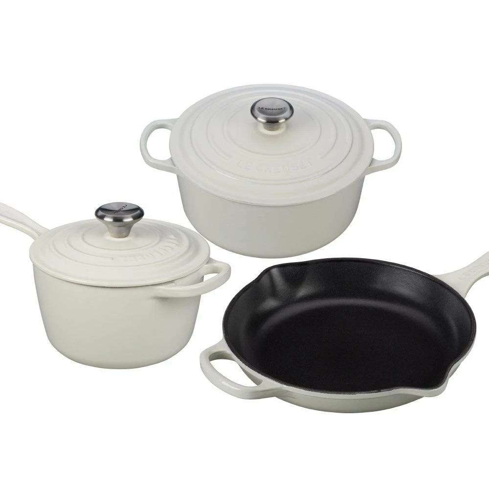 Le Creuset 5-Piece Signature Cookware Set With Stainless Steel Knobs | White 3 Le Creuset 5-Piece Signature Cookware Set With Stainless Steel Knobs | White