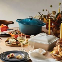 Le Creuset 5.5 Qt. Round Signature Cast Iron Dutch Oven With Stainless Steel Knob | Deep Teal -Cuisinart Sales Shop rs12794 200716 lc thanksgivingtable ret