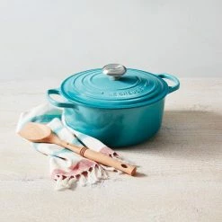Le Creuset 5.5 Qt. Round Signature Cast Iron Dutch Oven With Stainless Steel Knob | Caribbean Blue 13 Le Creuset 5.5 Qt. Round Signature Cast Iron Dutch Oven With Stainless Steel Knob | Caribbean Blue -Cuisinart Sales Shop rs14418 rs8350 180319 lca caribbean rdo 016 soft sunlight ss