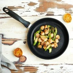 Swiss Diamond | XD Fry Pan With Lid - 9.5" -Cuisinart Sales Shop xd6424 alone 1